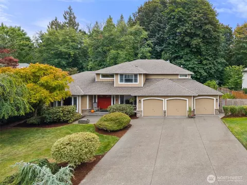 3535 32nd Way NW, Olympia, WA 98502