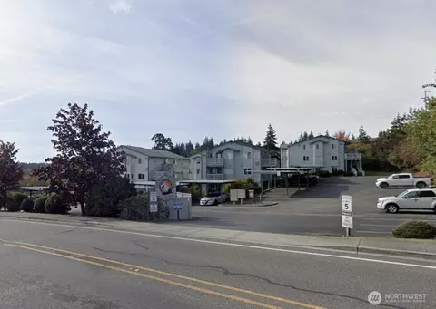 485 SW Bayshore Dr #C102, Oak Harbor, WA 98277