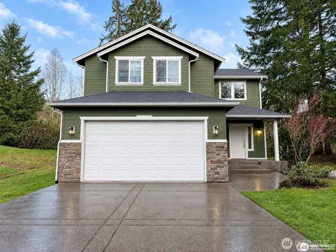4158 SE Fairway Cir, Port Orchard, WA 98366