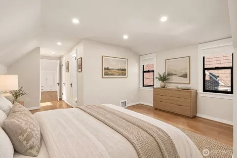 Bedroom - 3302 E Pine St, Seattle, WA 98122 photo 1 of 5