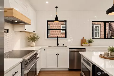 Kitchen - 3302 E Pine St, Seattle, WA 98122 photo 3 of 4