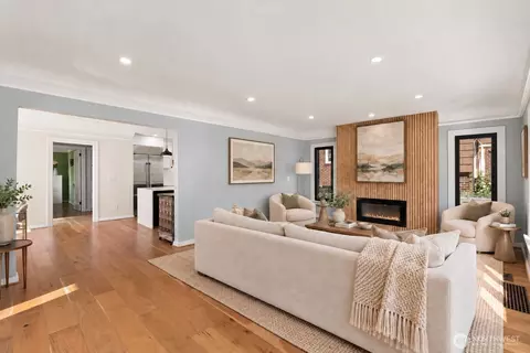 Living - 3302 E Pine St, Seattle, WA 98122 photo 2 of 2