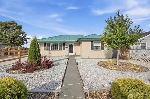 1442 W Lee St, Moses Lake, WA 98837