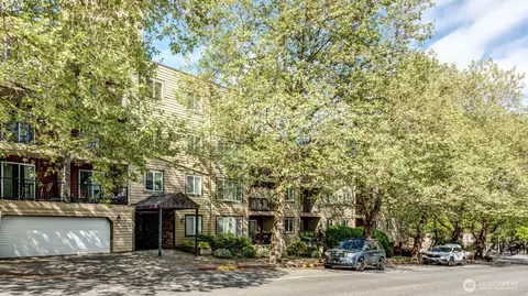 840 NE 125th St #206, Seattle, WA 98125