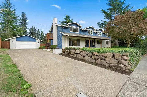 19506 134th Ave SE, Renton, WA 98058
