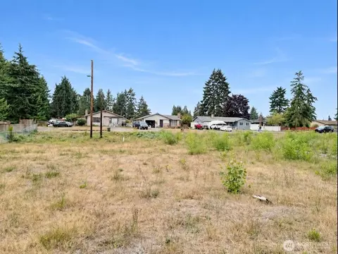 231 170th St E, Spanaway, WA 98387 photo 3