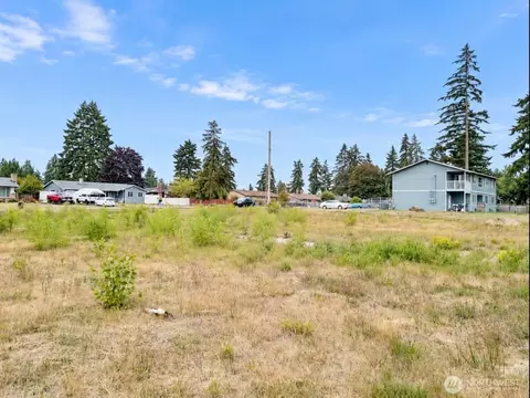 231 170th St E, Spanaway, WA 98387 photo 4