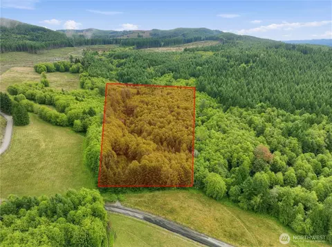 330 Kjesbu Rd, Silver Creek, WA 98585