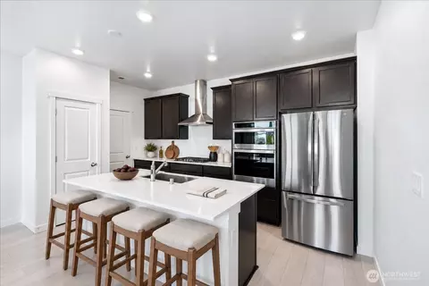 Kitchen - 3476 Edith Ave, Enumclaw, WA 98022 photo 1 of 4
