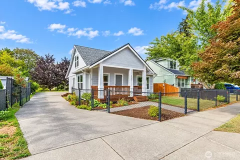 307 Solberg St NW, Yelm, WA 98597