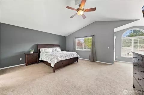 Bedroom - 7402 Olympic Dr, Everett, WA 98203 photo 1 of 3