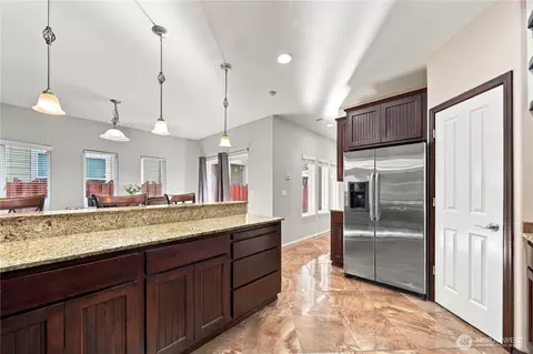 Kitchen - 7402 Olympic Dr, Everett, WA 98203 photo 5 of 5