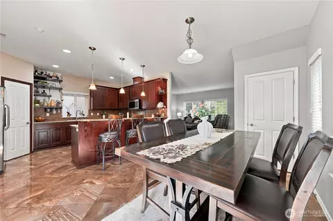 Dining - 7402 Olympic Dr, Everett, WA 98203 photo 1 of 3