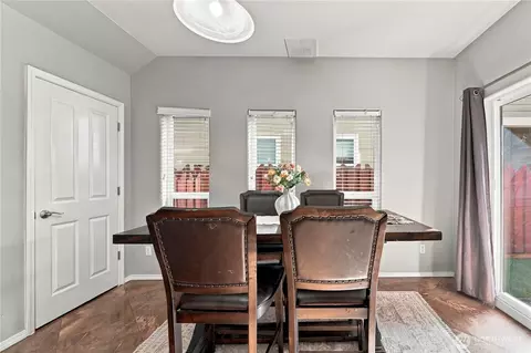 Dining - 7402 Olympic Dr, Everett, WA 98203 photo 2 of 3