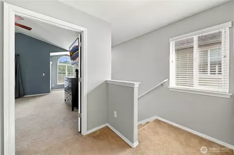 Entry Way - 7402 Olympic Dr, Everett, WA 98203 photo 2 of 2