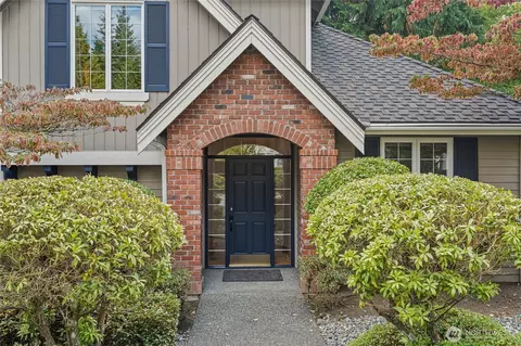 Entry Way - 1728 164th St SE, Mill Creek, WA 98012 photo 2 of 2