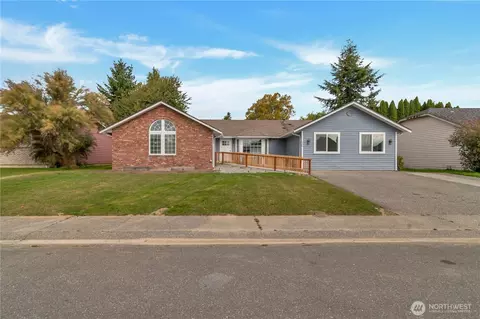 808 Sauk Mountain Dr, Sedro Woolley, WA 98284