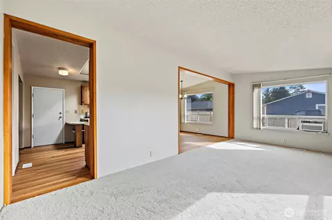 Living - 116 3rd Ave NW, Pacific, WA 98047 photo 2 of 4