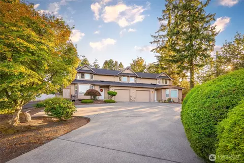 3614 Shelby Rd, Lynnwood, WA 98087