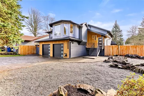 20733 Elberta Rd, Lynnwood, WA 98036