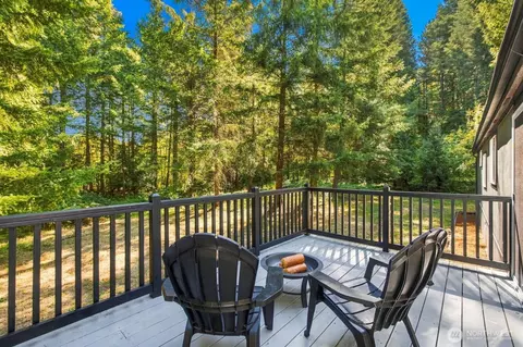 Exterior - 104 Roppert Rd, Winlock, WA 98596 photo 4 of 8