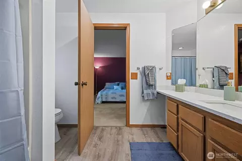 Bath - 23504 19th Dr SE, Bothell, WA 98021 photo 5 of 5