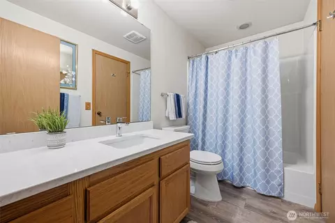 Bath - 23504 19th Dr SE, Bothell, WA 98021 photo 1 of 5