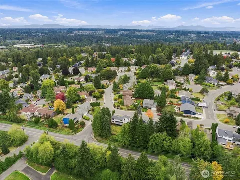 View/Area - 23504 19th Dr SE, Bothell, WA 98021 photo 5 of 5