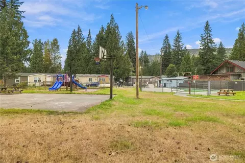 Exterior - 13001 E Loop View Dr, Granite Falls, WA 98252 photo 12 of 12