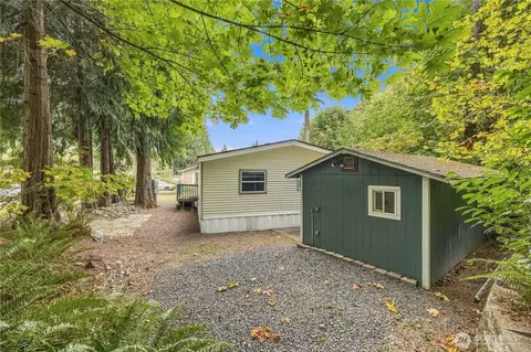 Exterior - 13001 E Loop View Dr, Granite Falls, WA 98252 photo 6 of 12