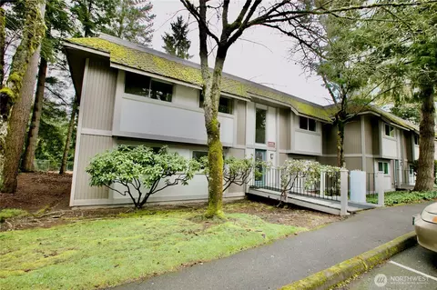 4601 SW 320th St #Q5, Federal Way, WA 98023