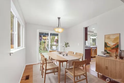 Dining - 2608 184th Pl SE, Bothell, WA 98012 photo 1 of 1