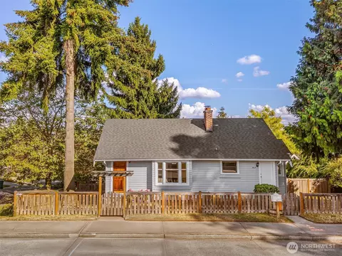 8818 8th St NW, Seattle, WA 98117