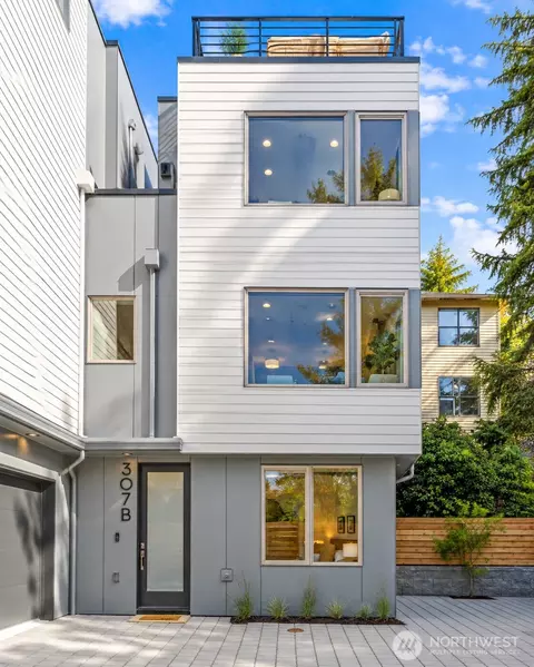 307 NW 52nd St #B, Seattle, WA 98107
