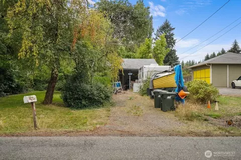 13205 160th Ave SE, Renton, WA 98059