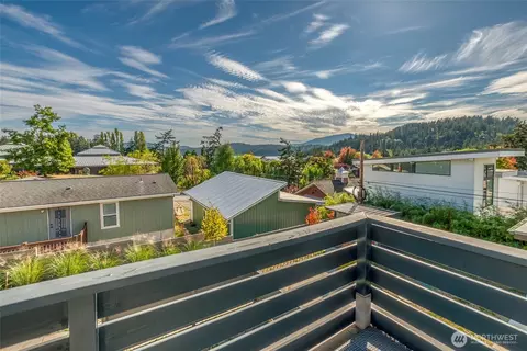 Other - 429 Pine St #C, Eastsound, WA 98245 photo 7 of 9