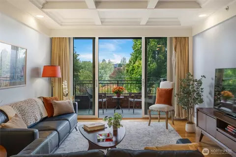 1414 1st Ave W #403, Seattle, WA 98119