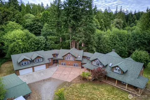 4727 Lakewood Rd, Stanwood, WA 98292