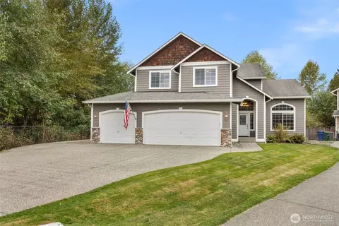 905 Hughes Ln, Granite Falls, WA 98252