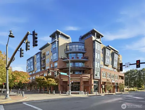 7800 SE 27th St #206, Mercer Island, WA 98040
