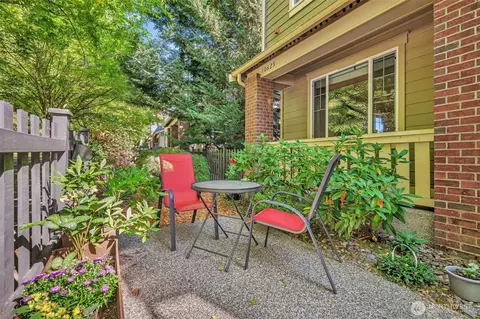 Exterior - 10625 Ross Rd #3, Bothell, WA 98011 photo 2 of 5