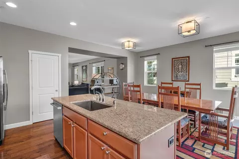 Kitchen - 10625 Ross Rd #3, Bothell, WA 98011 photo 5 of 5