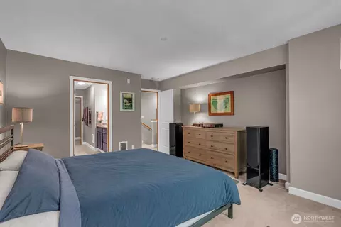 Bedroom - 10625 Ross Rd #3, Bothell, WA 98011 photo 2 of 5