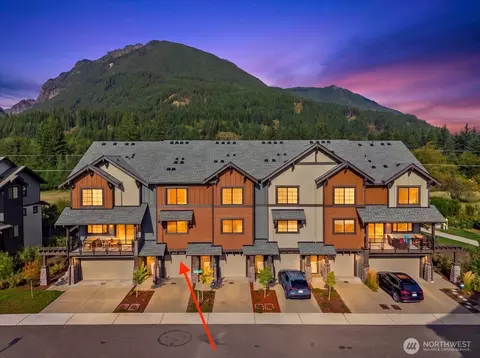 1874 SE 12th St, North Bend, WA 98045