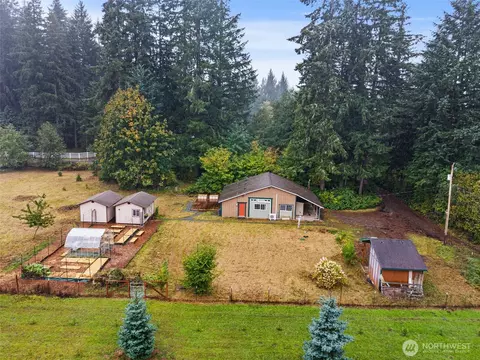9415 Delphi Rd SW, Olympia, WA 98512