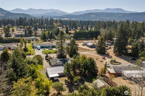 View/Area - 160 Lorraine Dr, Sequim, WA 98382 photo 2 of 3