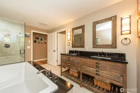Bath - 160 Lorraine Dr, Sequim, WA 98382 photo 4 of 4
