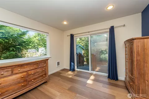 Bedroom - 160 Lorraine Dr, Sequim, WA 98382 photo 3 of 3