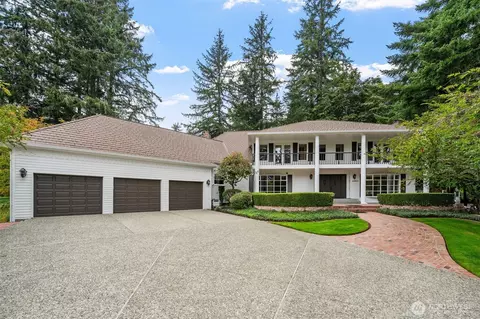 18810 NE 150th Ct, Woodinville, WA 98072