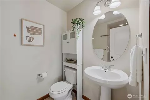 Bath - 19530 25th Dr SE, Bothell, WA 98012 photo 1 of 5